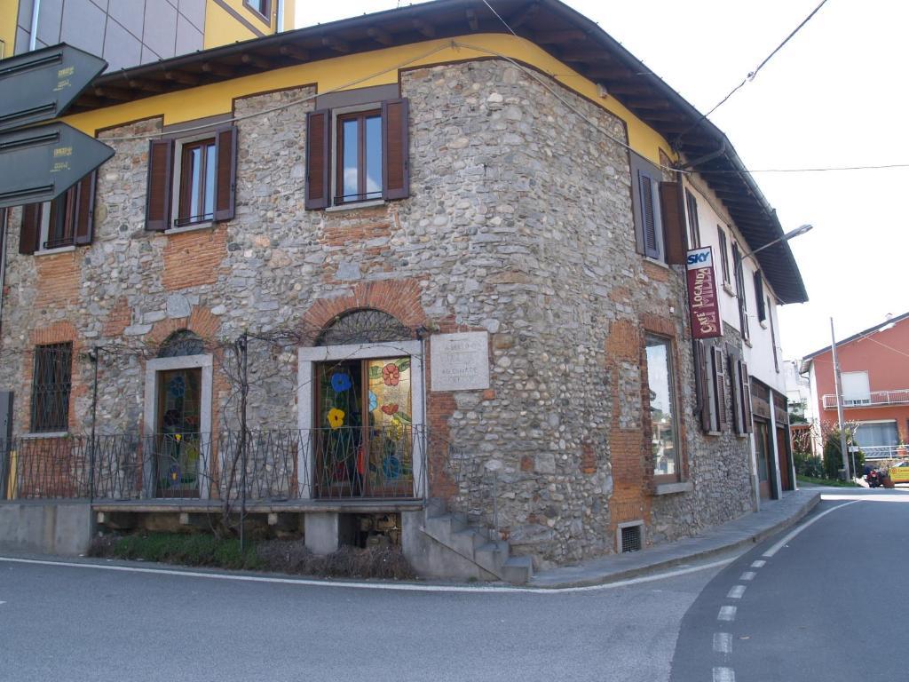 Hotel La Locanda Cadrezzate Extérieur photo