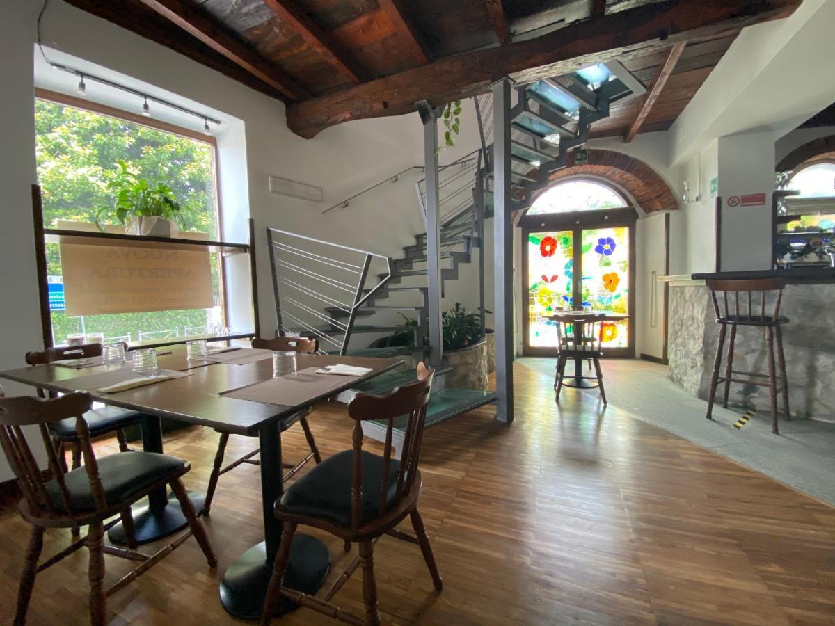 Hotel La Locanda Cadrezzate Extérieur photo